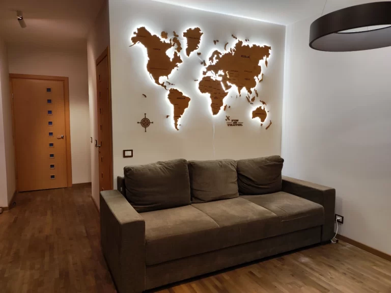 LED Mediniai Pasaulio žemėlapiai, su apšvietimupinandtravel medinis zemelapis, wood map, wooden maps, žemėlapis ant sienos6